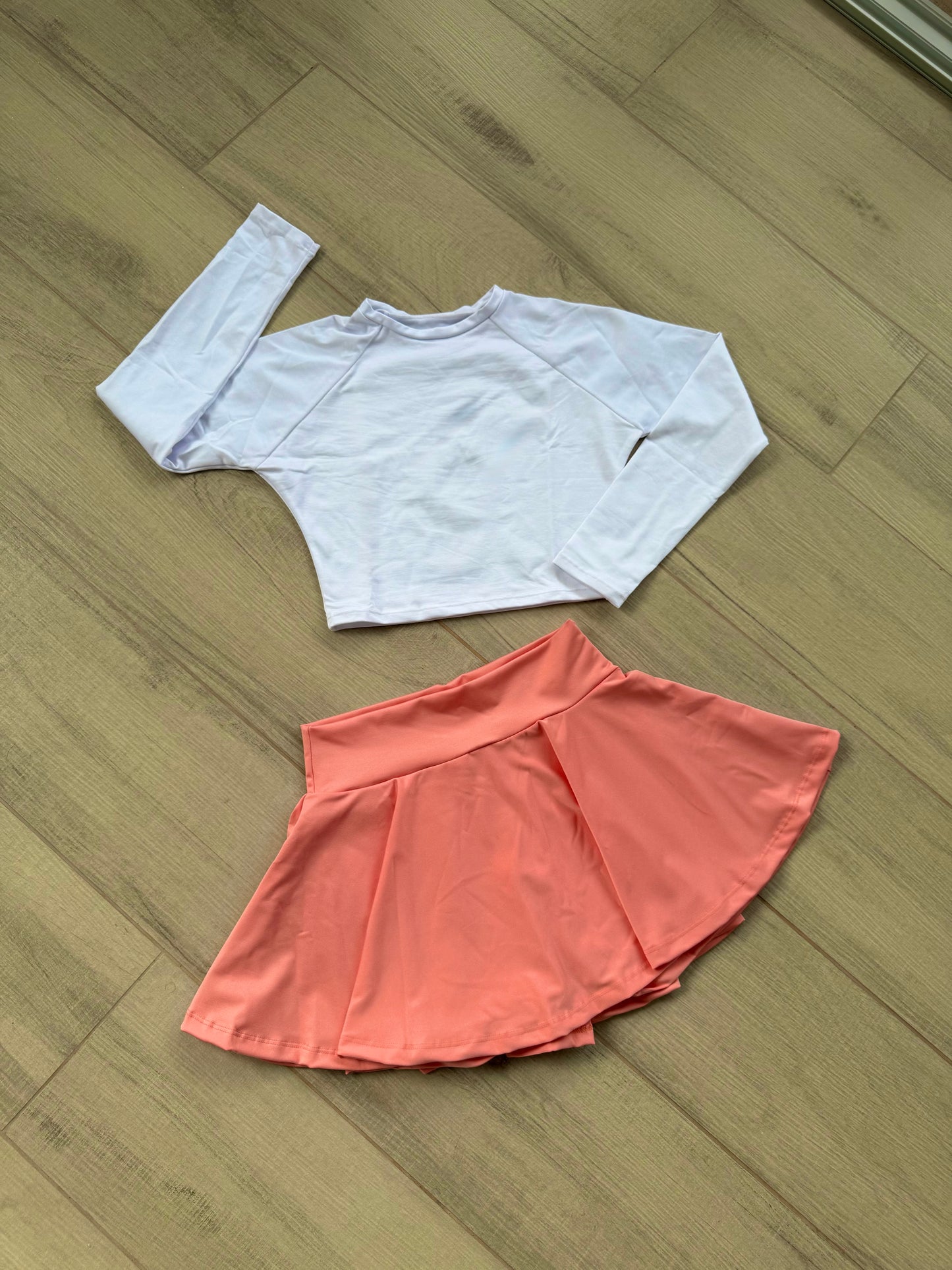 CONJUNTO FALDA Y BUZO