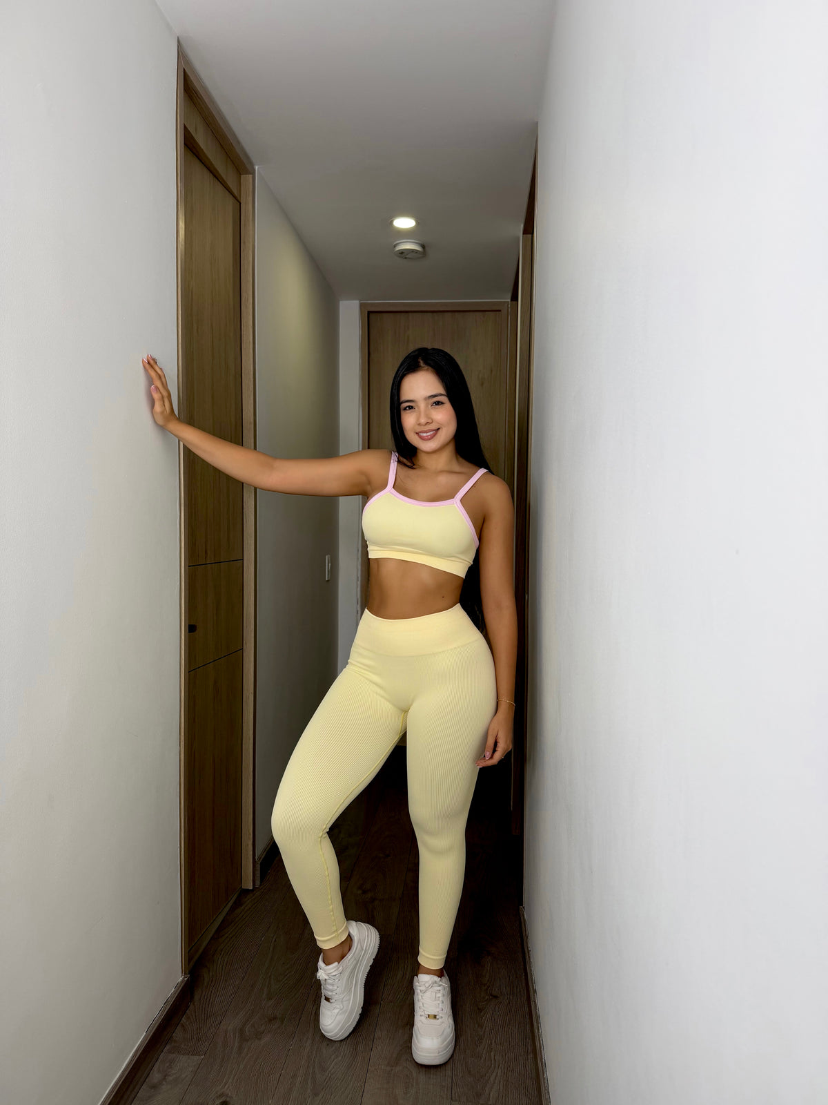 SET LYCRA