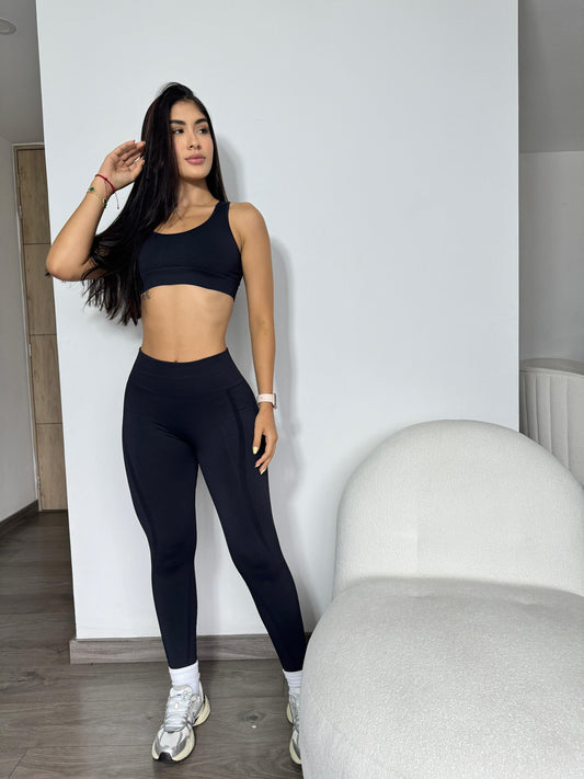 Conjunto Deportivo Lycra + Top